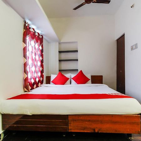 Hotel Lakshmi Narayana 세일럼 외부 사진